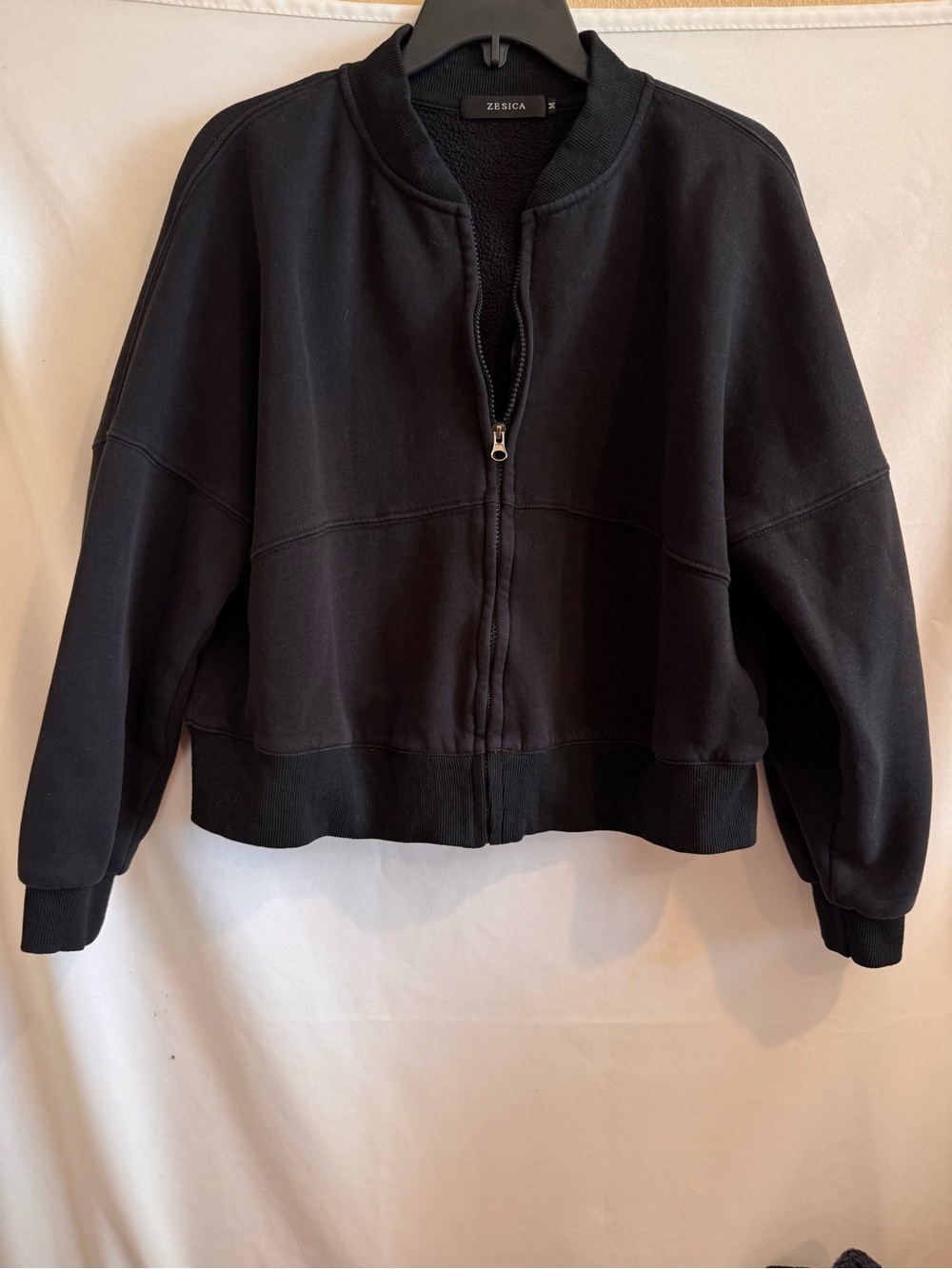Black Cropped Zip Up Sweater